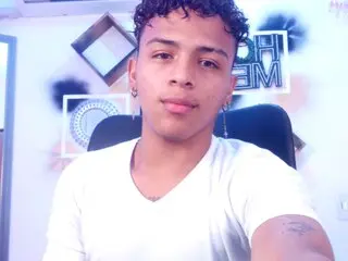 Jasmin shows ManuelMateus