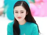 Shows naked YolandaYang